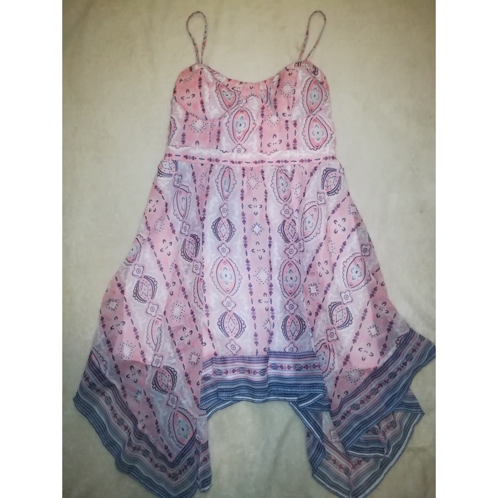 🦅AMERICAN EAGLE PINK PAISLEY  DRESS